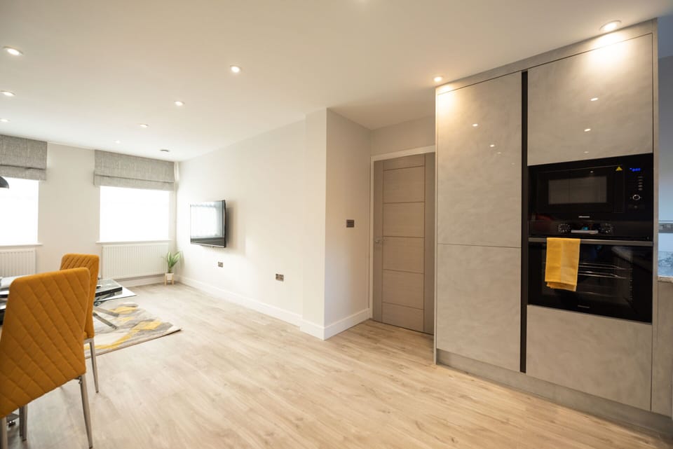 Deluxe Apartment, Ensuite | Lounge