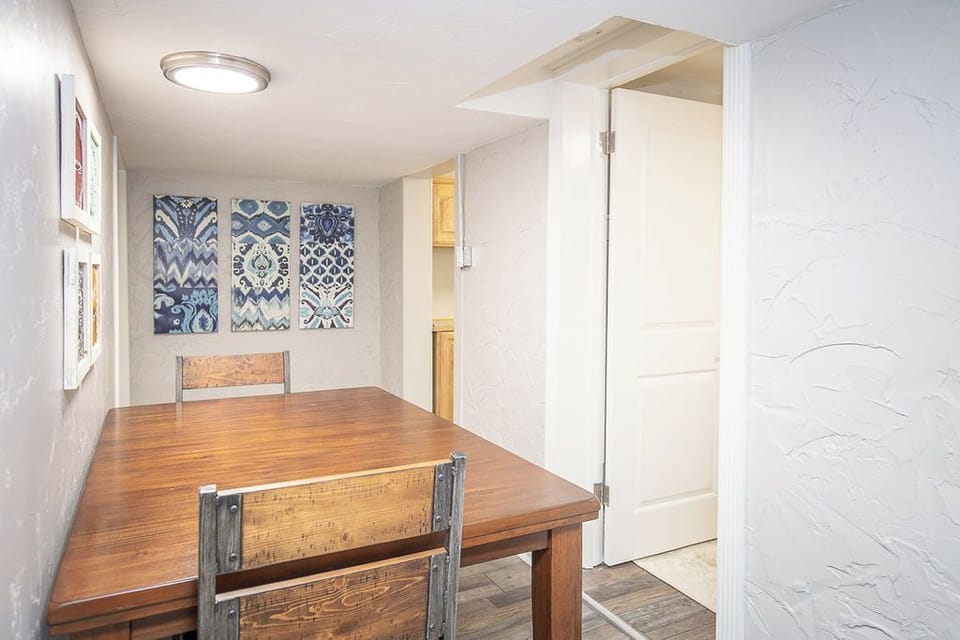 Lower Level Layout | Dining Table