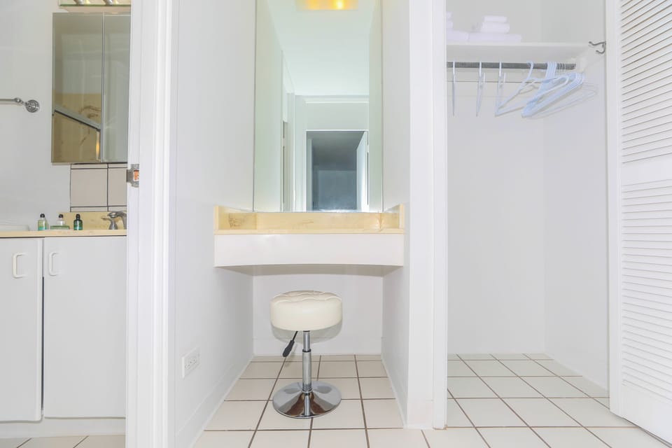 Perfect spot to get ready to hit the town!