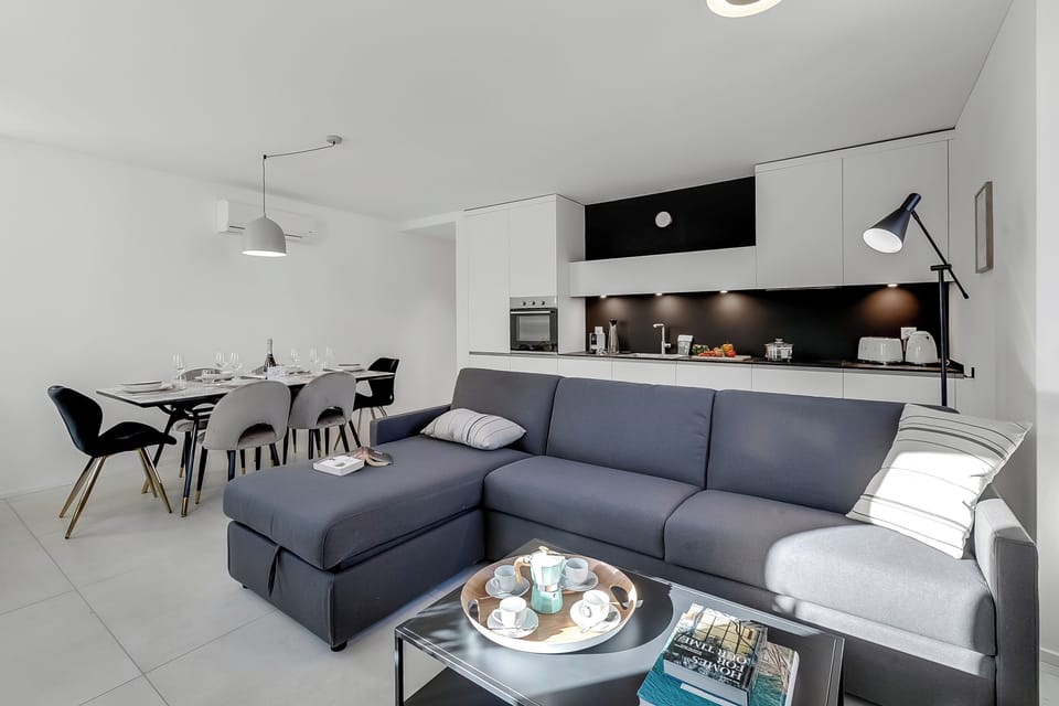 Living and dining room