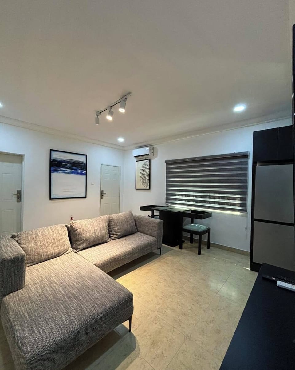 Luxury Apartment, Balcony, City View | Living area