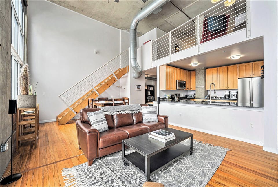 Bright and simple design meets effortless functionality—this loft blends style with ease for a fresh, modern feel.