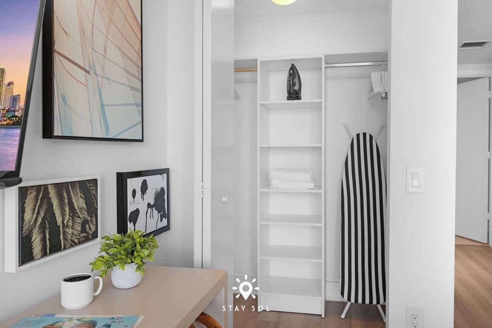 Bedroom - Closet