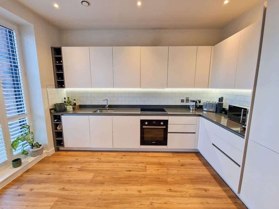 The modern kitchen is fully equipped so you can prepare anything from a quick breakfast to a full dinner