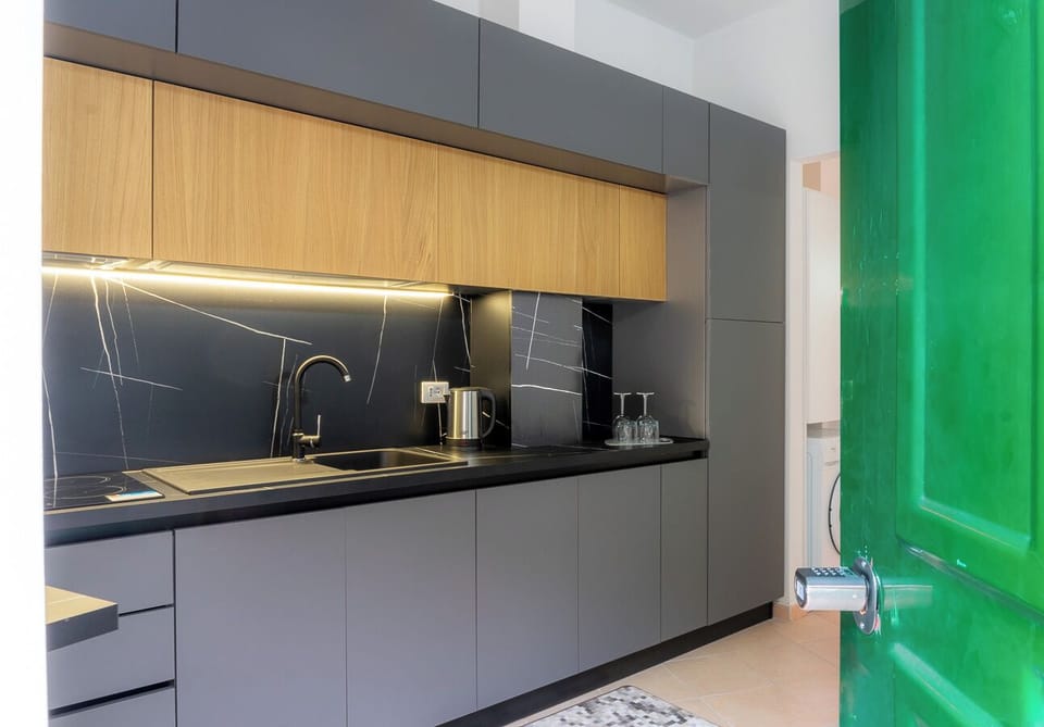 Apartment | Private kitchen | Full-size fridge, microwave, oven, stovetop