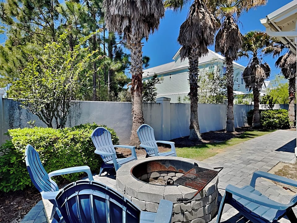 Backyard Fire Pit