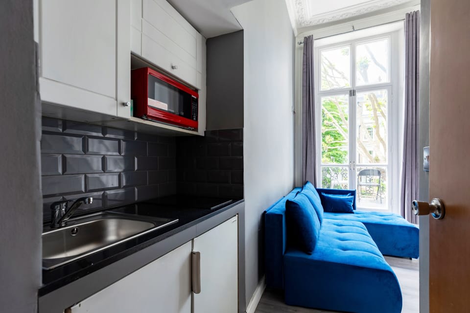 Studio, Ensuite (-3) | Iron/ironing board