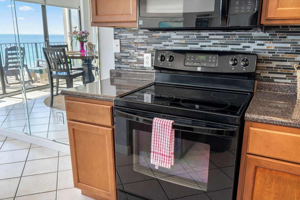 Gourmet Chef’s Kitchen