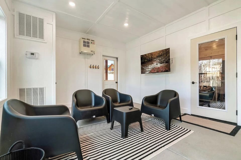 Lykke Lodge's private heated indoor pool
