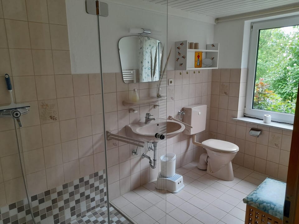 House | Bathroom
