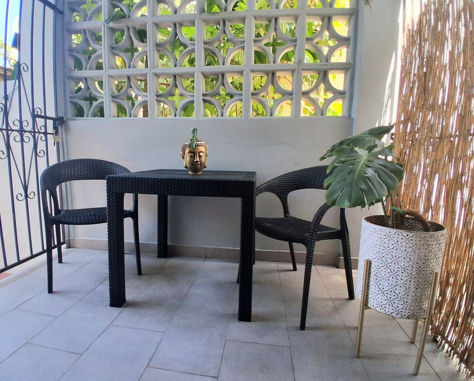 Back Balcony 