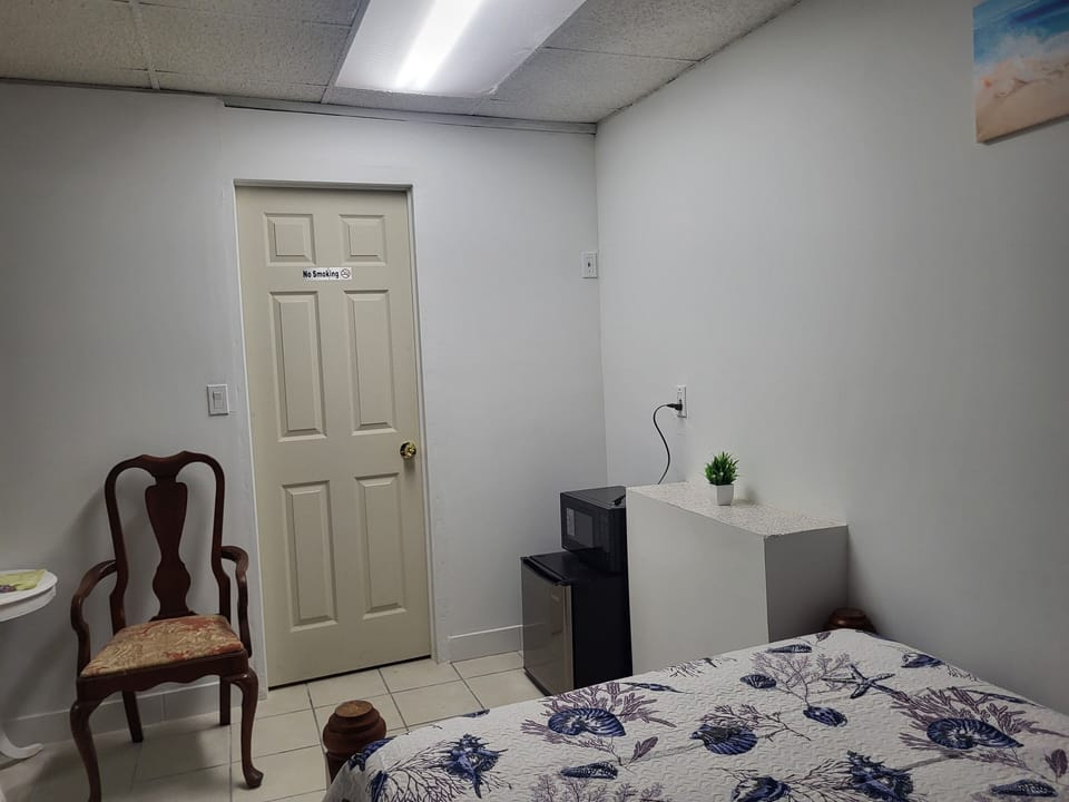 C4, private bedroom. No shared with other
