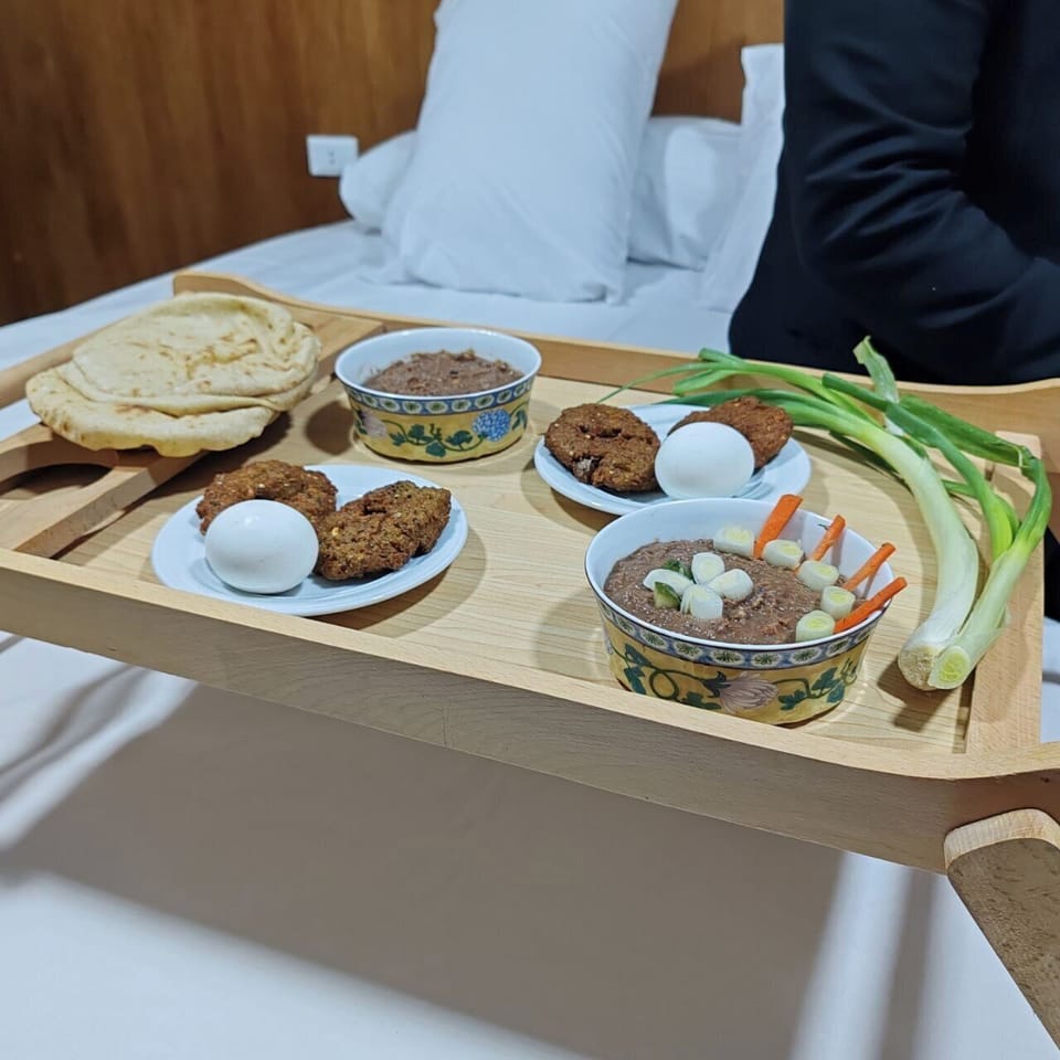 Continental breakfast for a fee on weekends