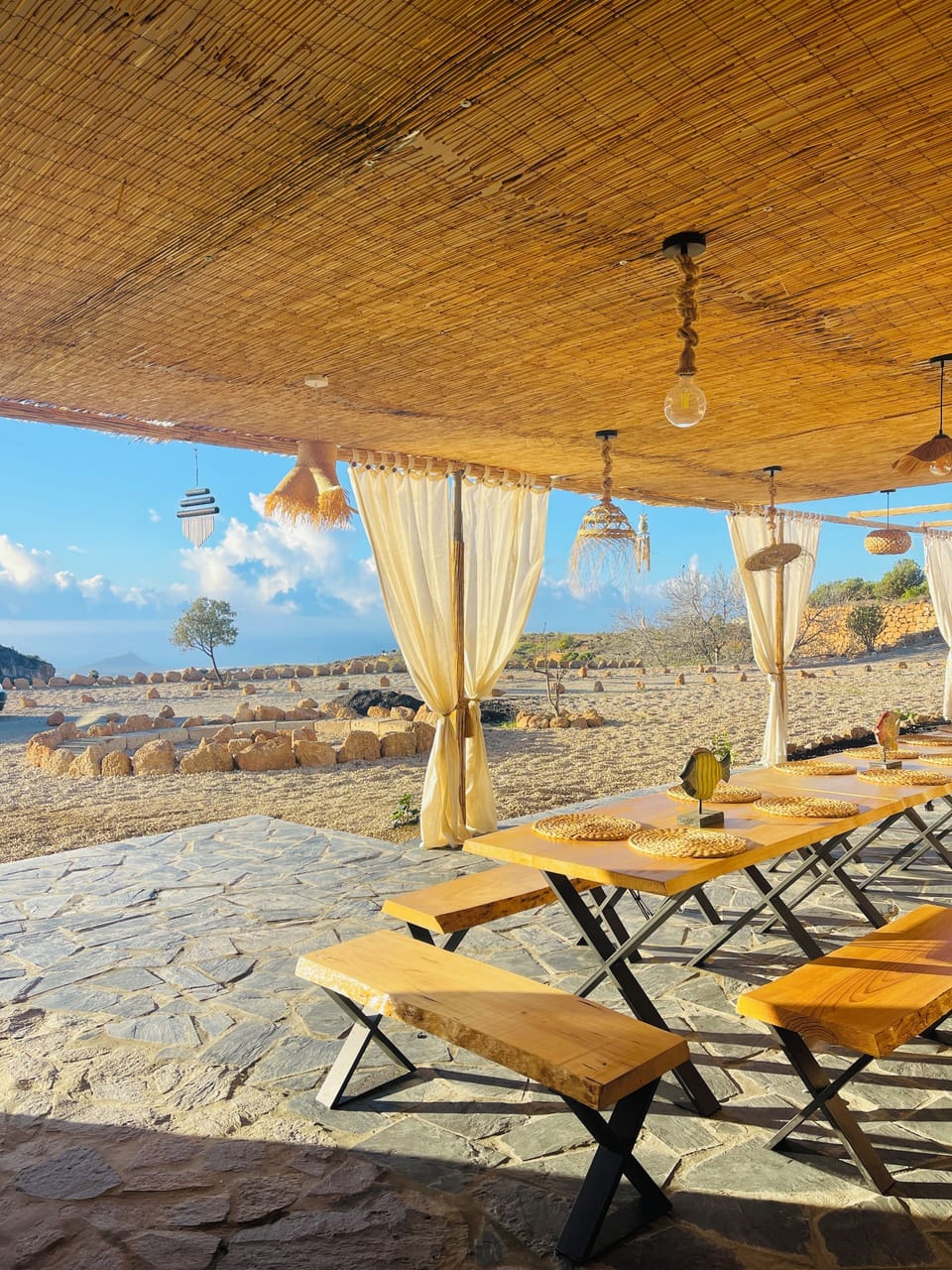 Outdoor dining