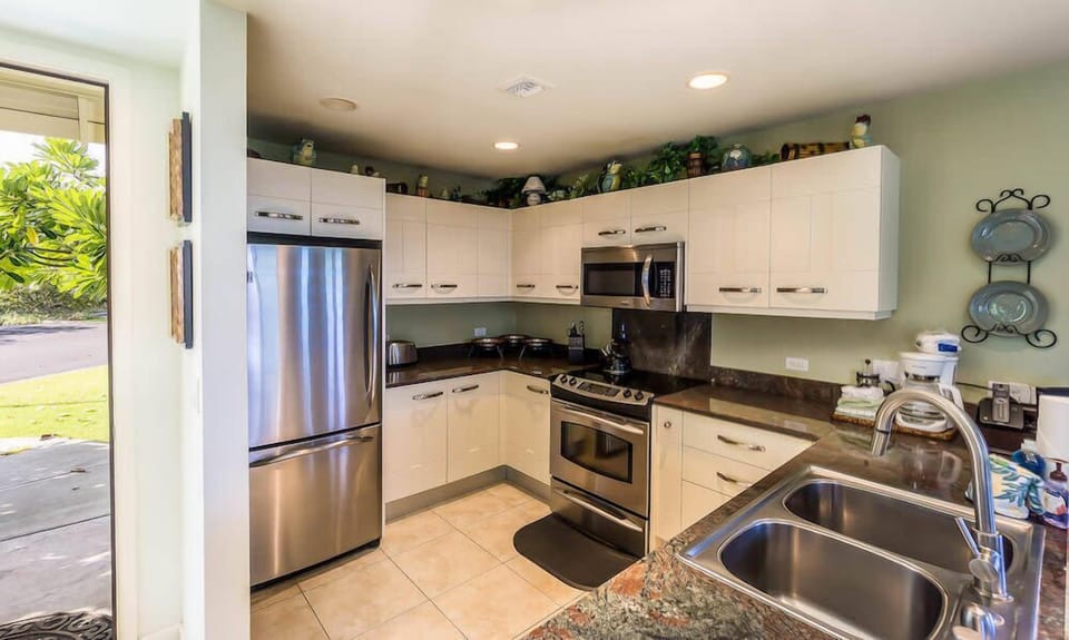 Fully equipped kitchen