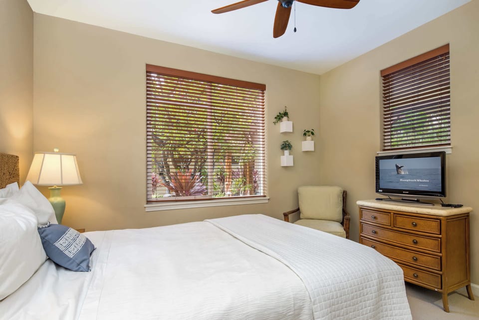 Bedroom 3 with Queen bed, and Smart TV