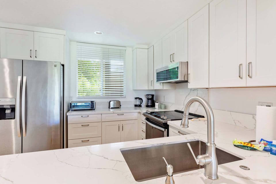 Fully furnished and equipped kitchen