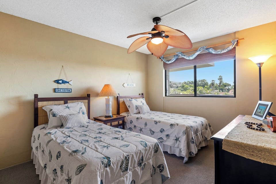 Bedroom 2: 2 Twin beds