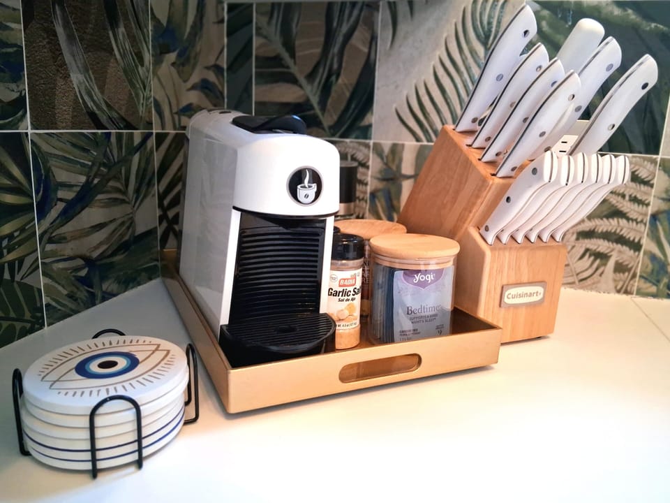 Pod Coffee Machine and Complimentary tea 