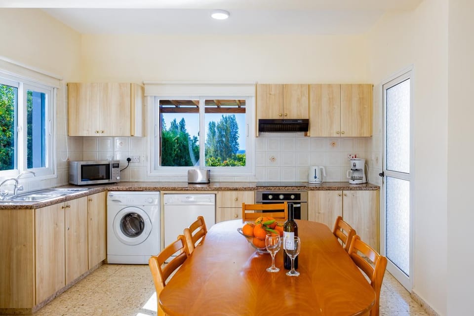 Equipped kitchen