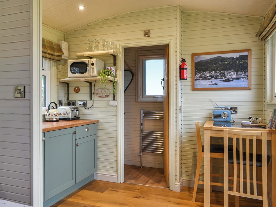 Double bedroom | The Rams Rest - Shamrock Shepherds Huts, Kirby Misperton
