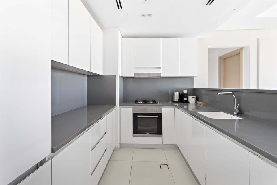 Elite Apartment, 1 Bedroom | Private kitchen | Fridge, coffee/tea maker, electric kettle, toaster