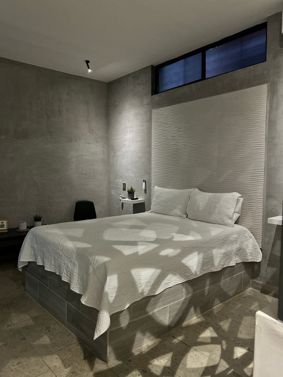 Classic Room | In-room safe, iron/ironing board, free WiFi, bed sheets