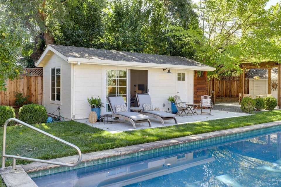 Work + Fitness: Our Pool House offers the perfect balance of both.