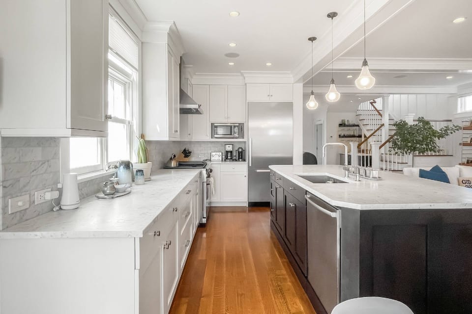 This kitchen has everything you will need to create culinary delights.
