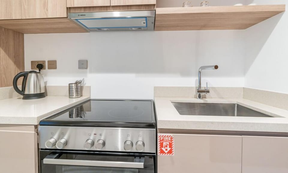 Studio, Non Smoking | Private kitchen | Espresso maker, electric kettle