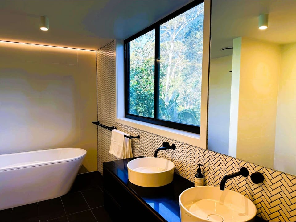 Main Bathroom