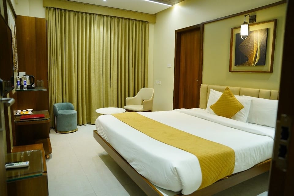 Superior Double Room | In-room safe, desk, laptop workspace, free WiFi