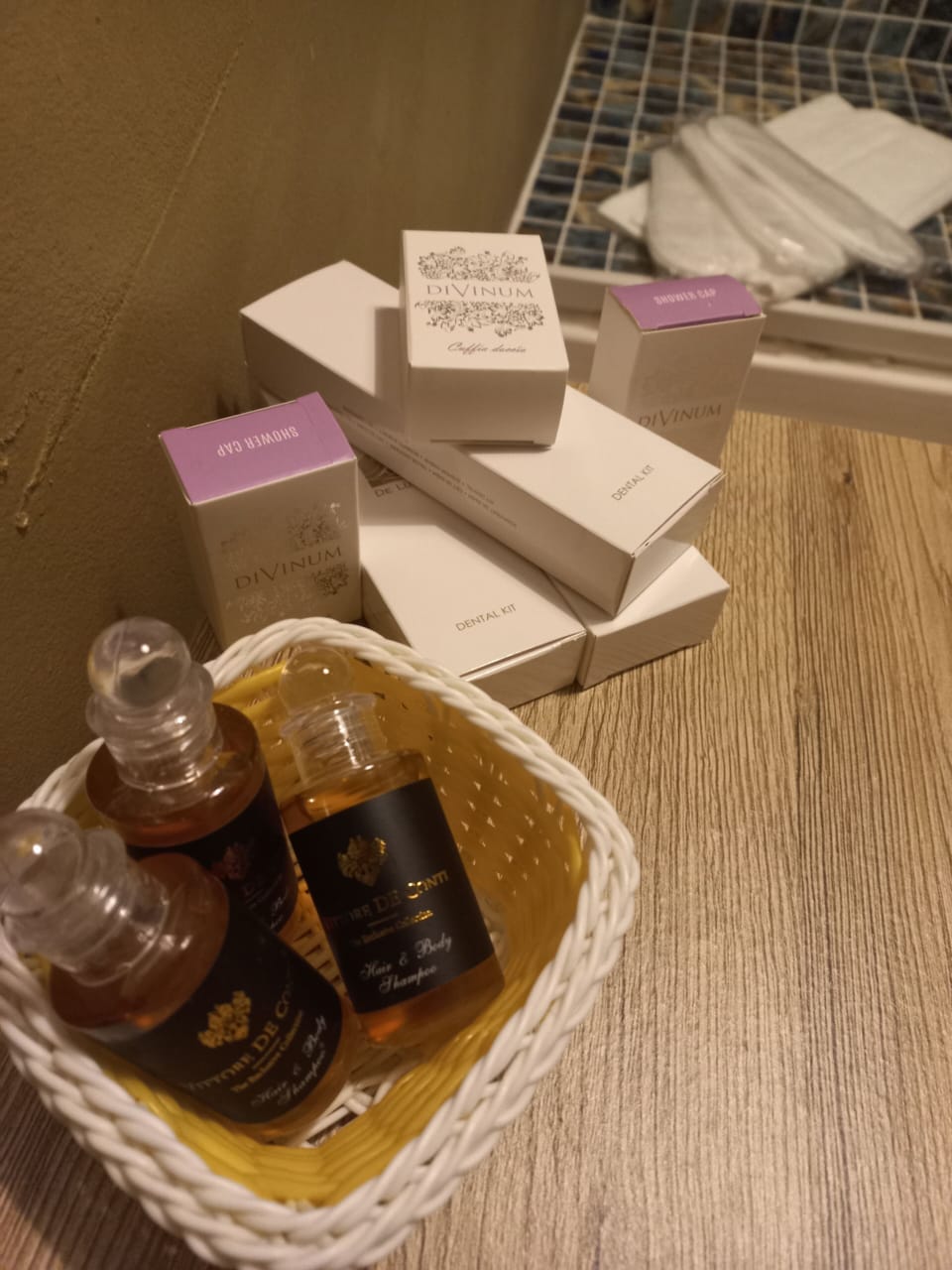Bathroom amenities