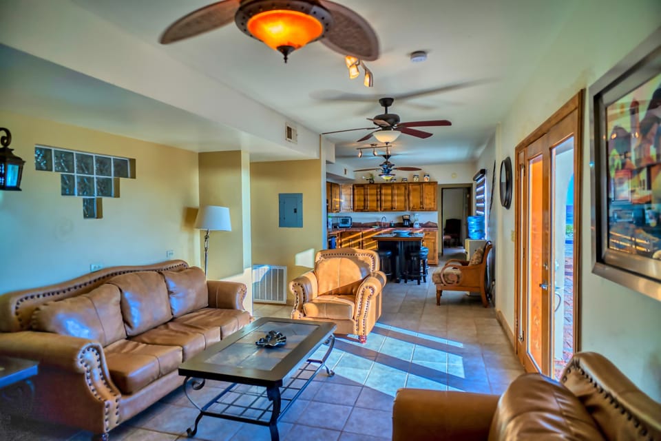 open floorplan living room, dining area & kitchen