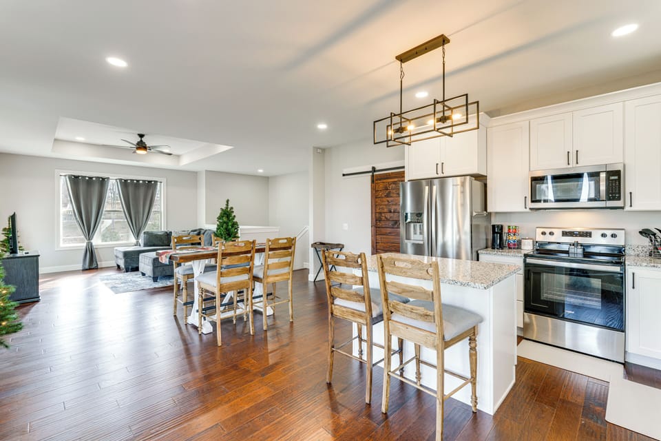 House (3 Bedrooms) | Interior