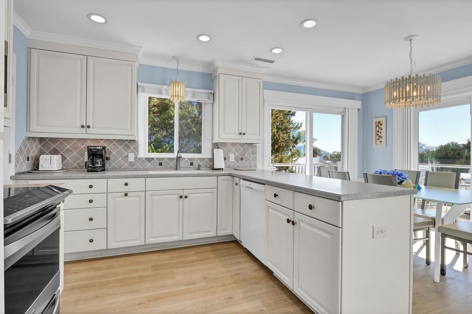 Kitchen - Unit B