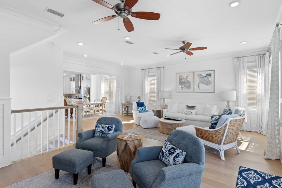 2nd Floor Living Room