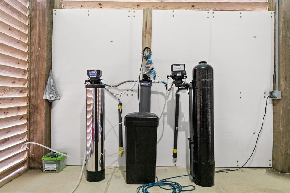 Whole house water filtration (RO).