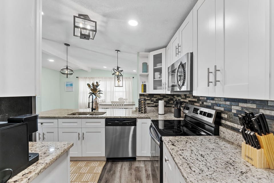 Display your culinary skill in our fully stock kitchen with modern appliances.