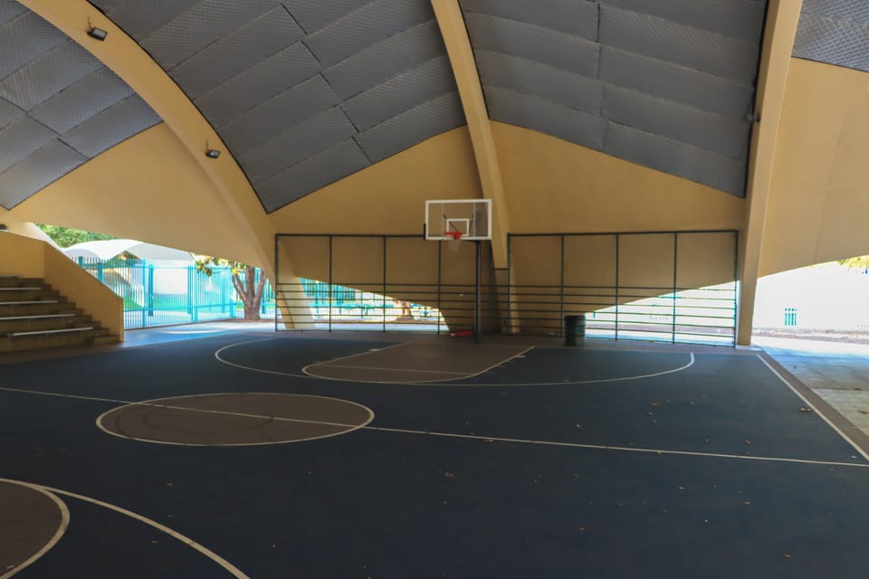 Sport court