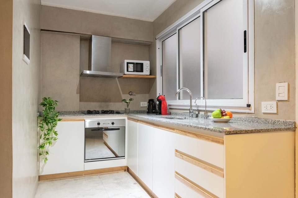 Apartment, 4 Bedrooms | Private kitchen