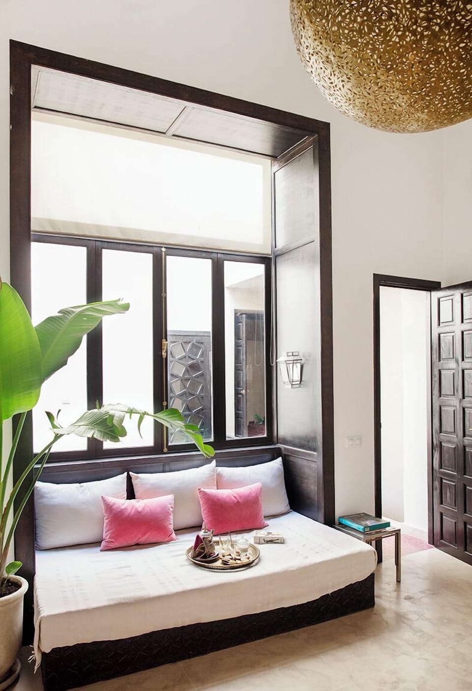 Studio Suite | Individually decorated, individually furnished, free WiFi