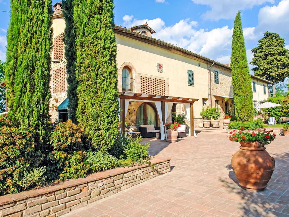 Shrub, Garden, Hacienda, Landscaping, Courtyard, Estate, Villa, Yard, Botanical Garden