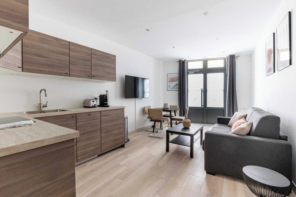 Apartment | Living area