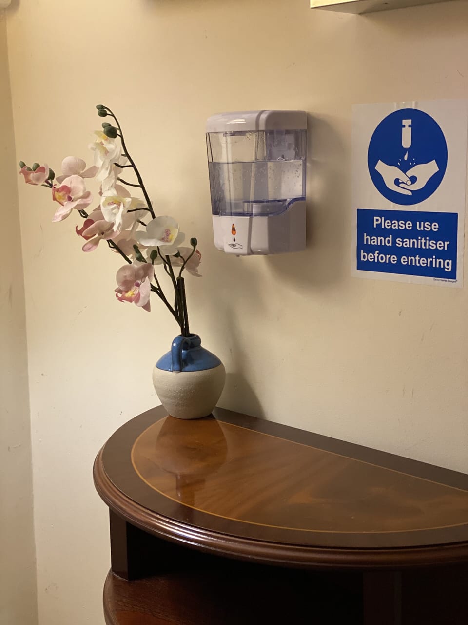 Double Room, Shared Bathroom | Interior