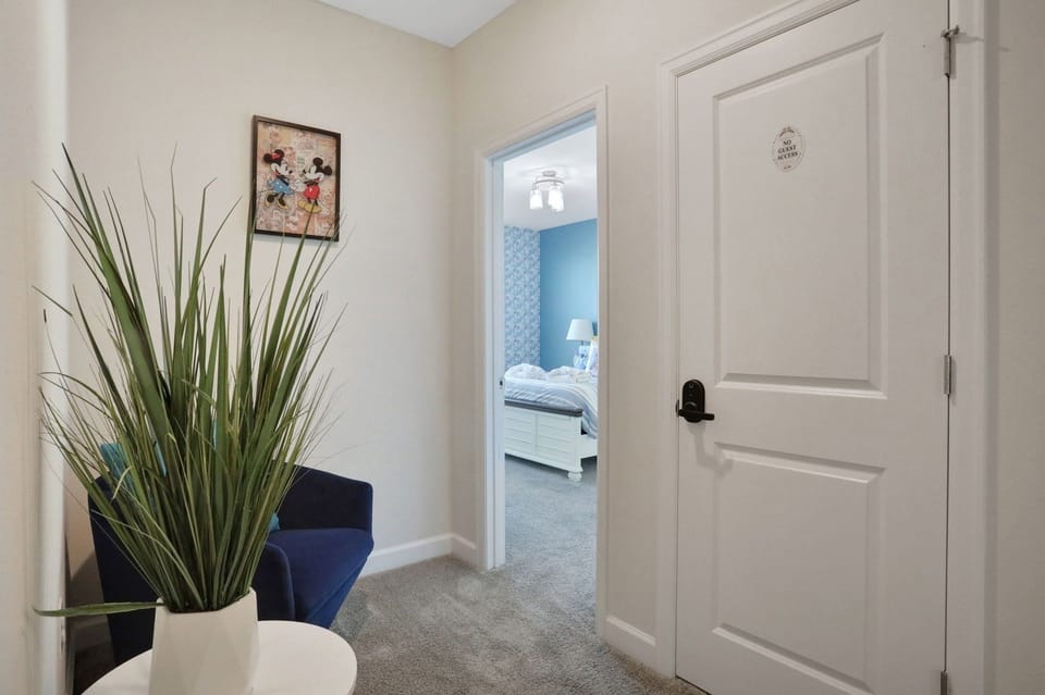 House, 6 Bedrooms | Interior