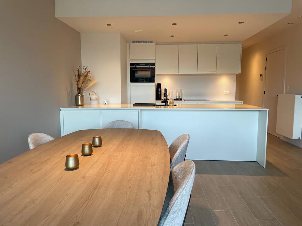 Apartment | Dining