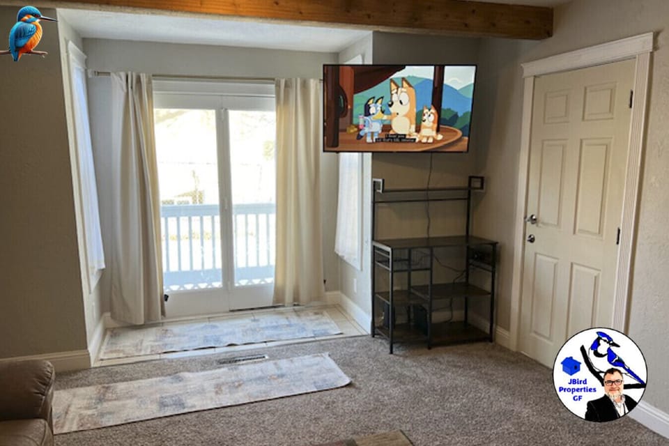 Downstairs - Livingroom