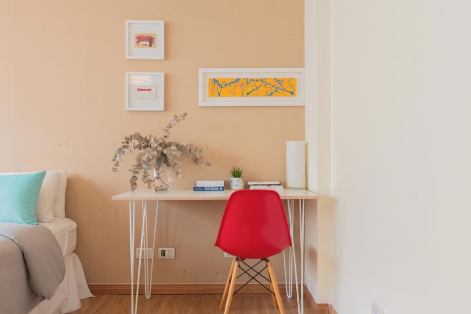 Apartment | 1 bedroom, blackout drapes, iron/ironing board, free WiFi