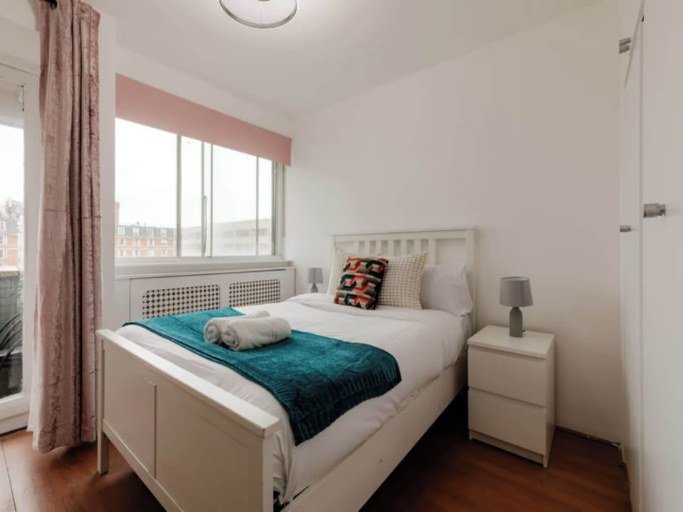 Apartment, 2 Bedrooms, Smoking, City View | 2 bedrooms